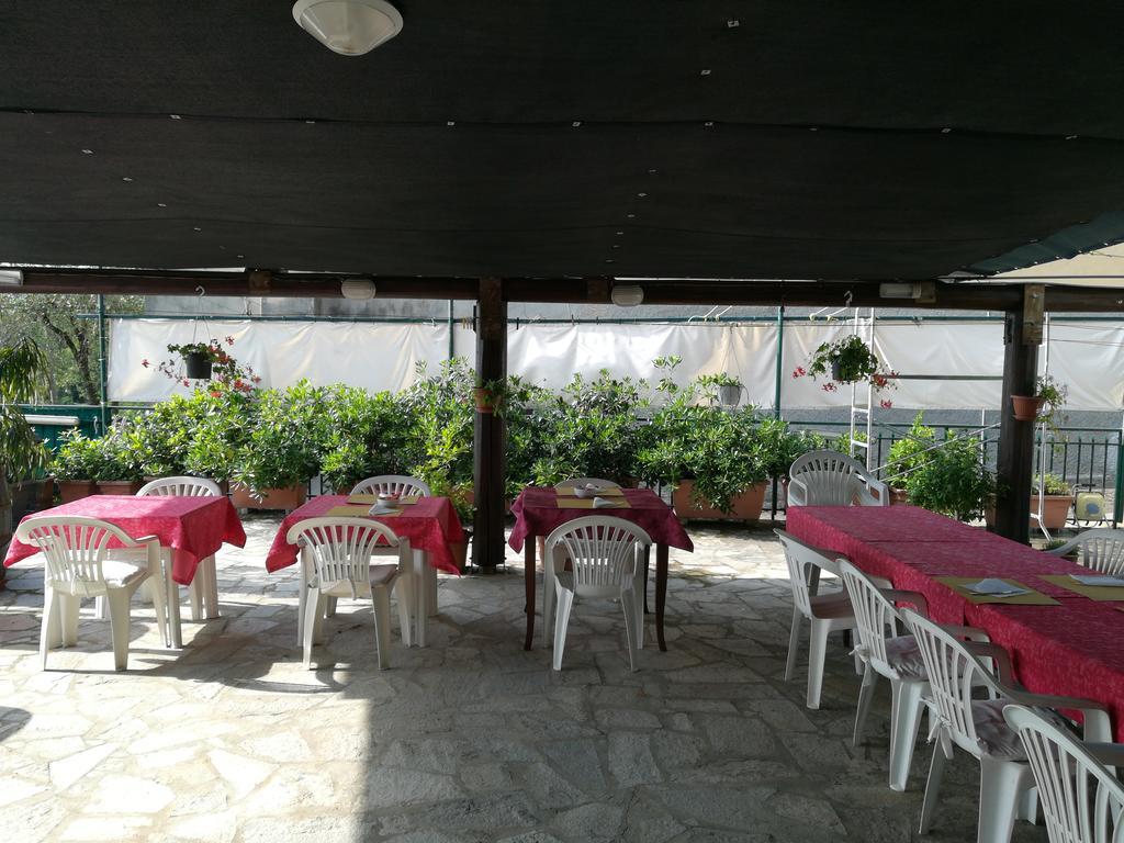Locanda Primo Sole Leivi Екстериор снимка