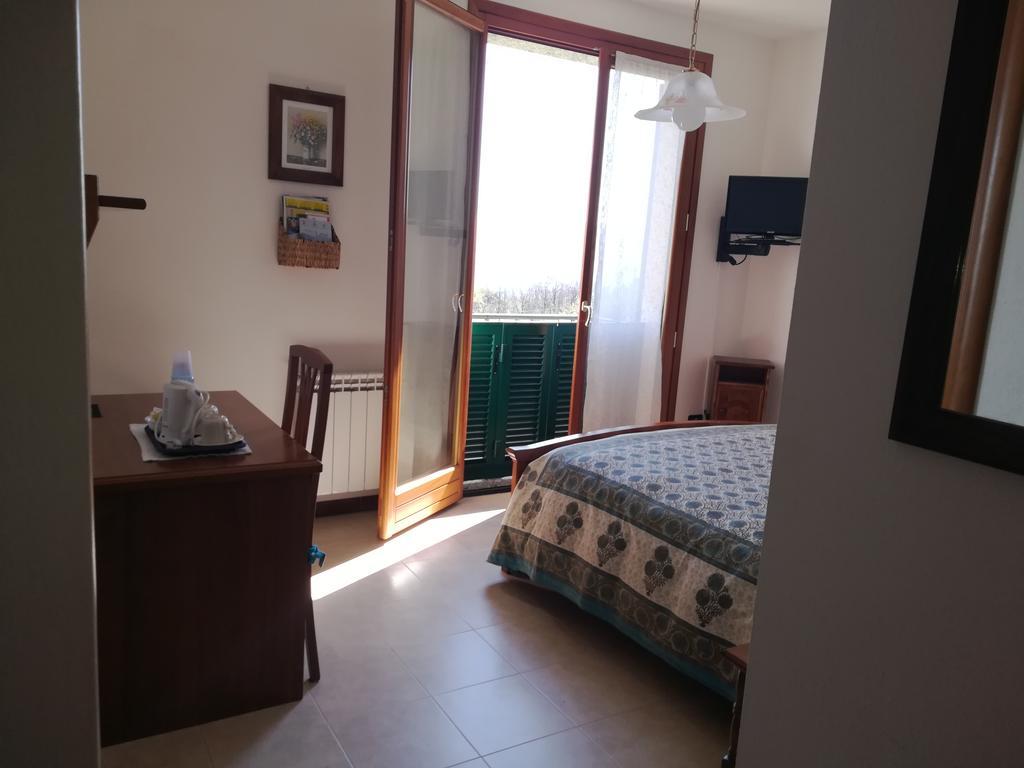 Locanda Primo Sole Leivi Екстериор снимка